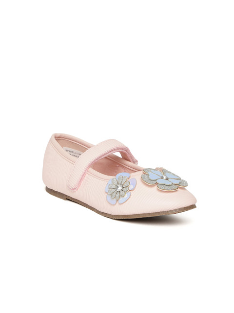 

United Colors of Benetton Girls Pink Textured Ballerinas with Applique Detail