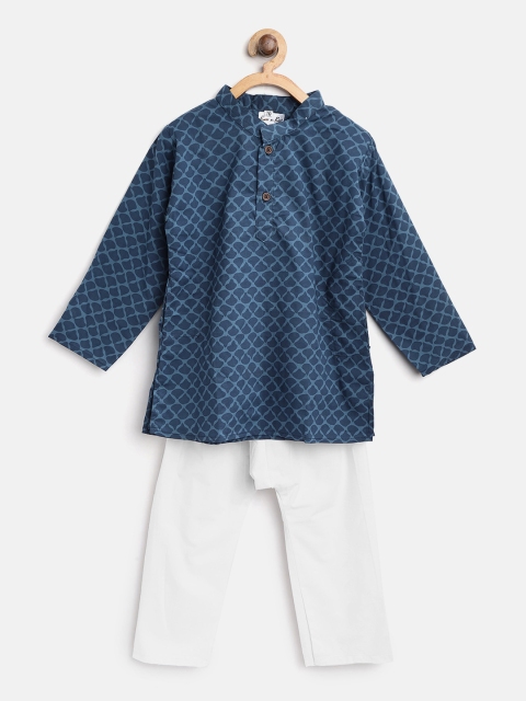 

BownBee Boys Navy blue & Off-White Printed Kurta with Pyjamas