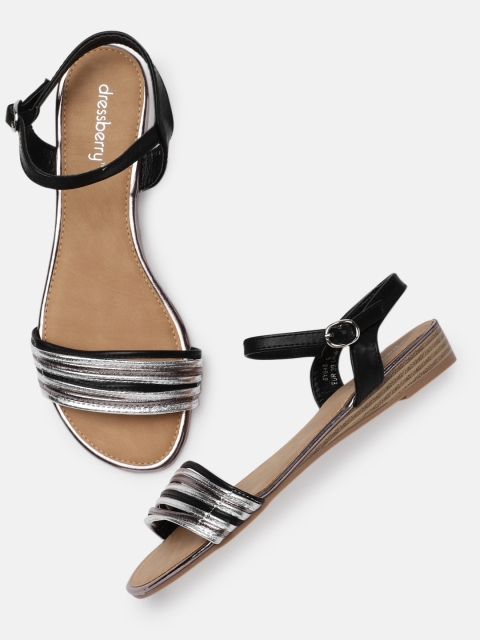 

DressBerry Women Silver-Toned Solid Open Toe Flats