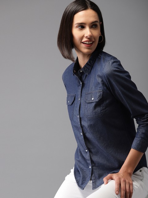 

HERE&NOW Women Blue Regular Fit Chambray Solid Casual Shirt