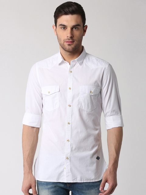 

Peter England Casuals Men White Slim Fit Solid Casual Shirt