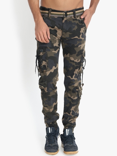 

Kotty Men Beige & Green Regular Fit Camouflage Printed Cargos