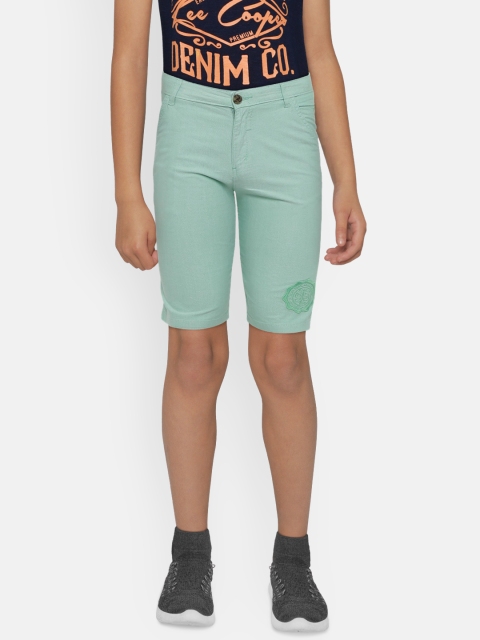 

Palm Tree Boys Green Solid Regular Fit Shorts