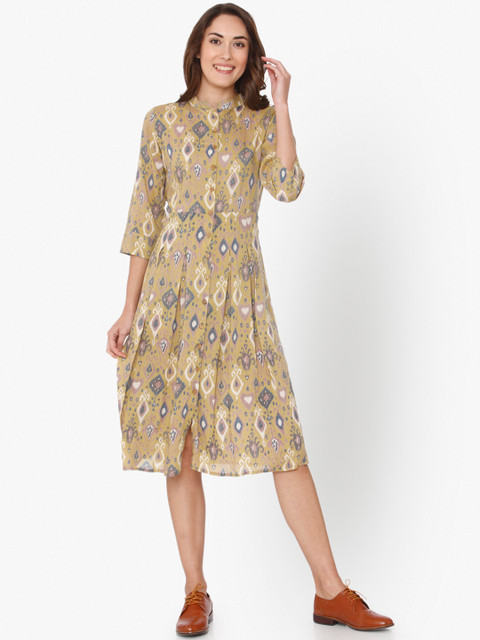 

RAISIN Women Green Printed Shirt Dress