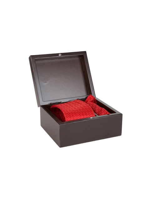 

Peter England Men Red Accessory Gift Set
