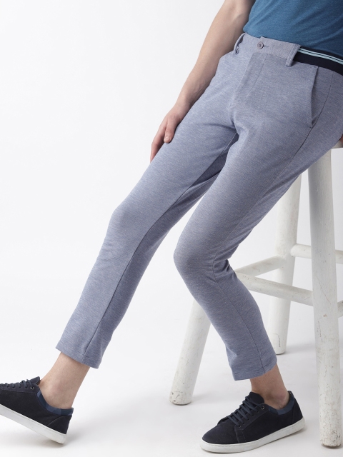 

Mast & Harbour Men Blue Solid Knitted Cropped Trousers