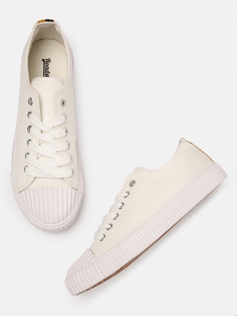 

Roadster Women White Sneakers