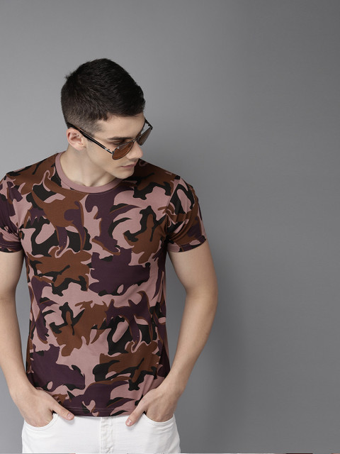 

Moda Rapido Men Mauve & Brown Camouflage Printed Round Neck T-shirt