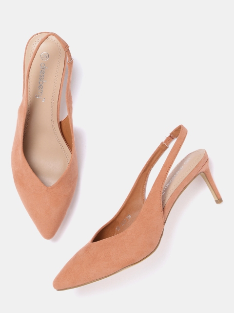 

DressBerry Women Brown Solid Pumps