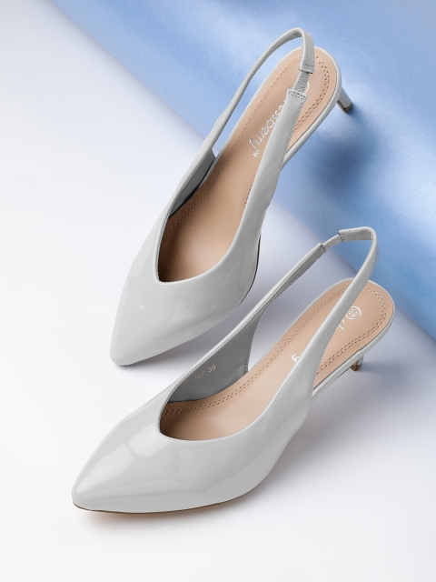 

DressBerry Women Grey Solid Pumps