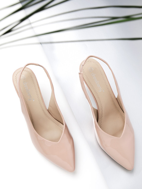 

DressBerry Women Peach-Coloured Solid Pumps