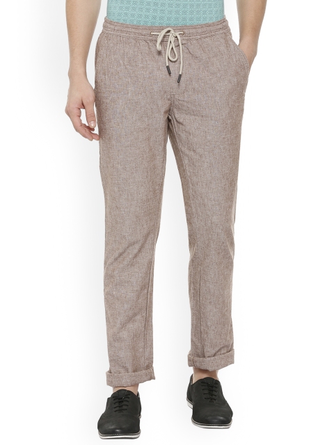 

Allen Solly Men Brown Regular Fit Solid Regular Trousers