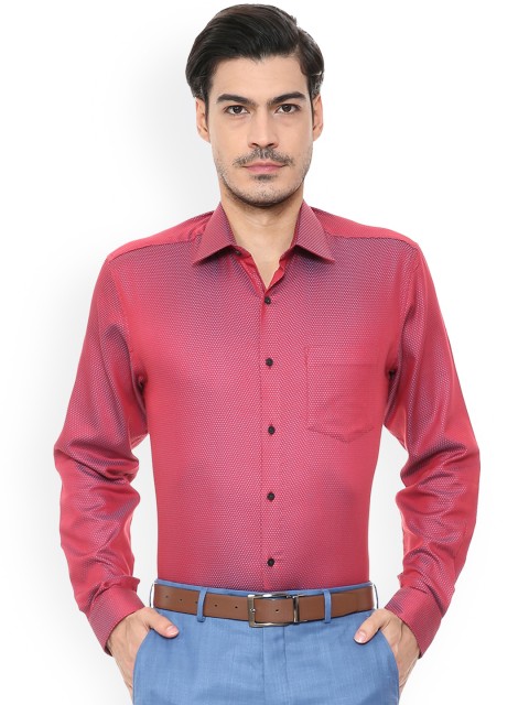 

Van Heusen Men Red Regular Fit Printed Formal Shirt