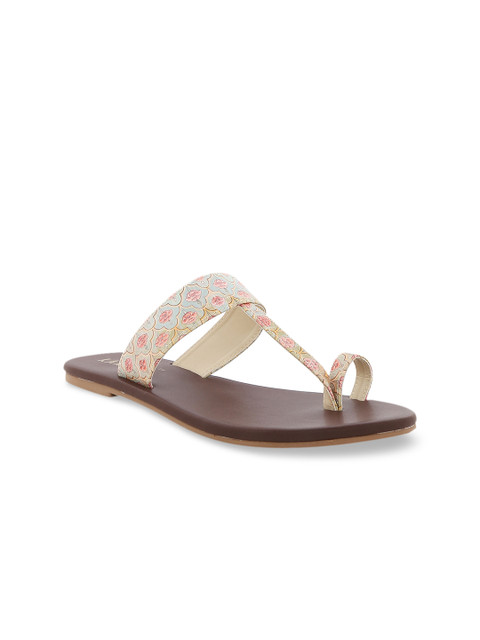 

Kanvas Women White Printed Open Toe Flats