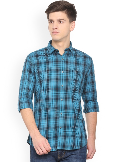 

Van Heusen Sport Men Blue Slim Fit Checked Casual Shirt