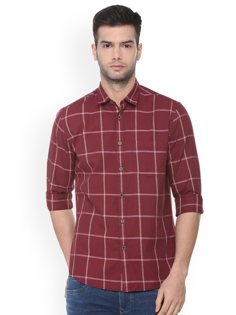 

Van Heusen Sport Men Maroon & Beige Slim Fit Checked Casual Shirt