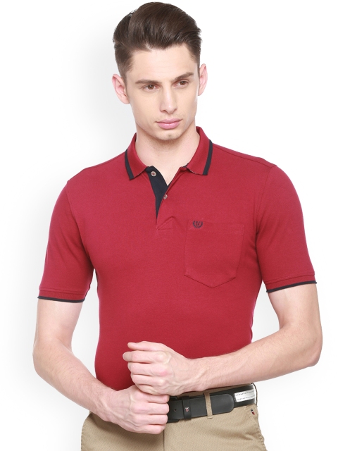 

Van Heusen Sport Men Maroon Solid Polo Collar T-shirt