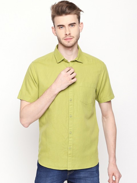 

BYFORD by Pantaloons Men Green Regular Fit Solid Casual Shirt