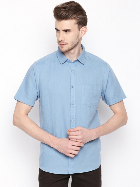 

BYFORD by Pantaloons Men Blue Regular Fit Solid Casual Shirt