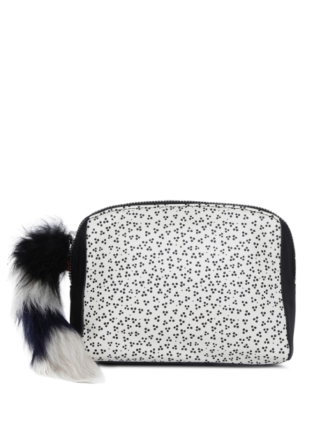 

Fossil Women Black & White Printed Leather Clutch