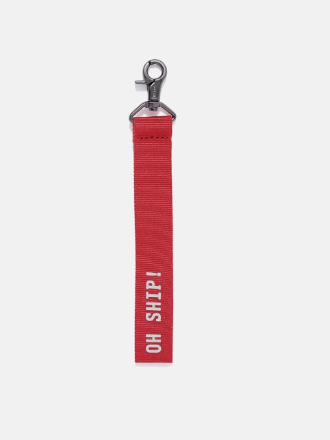 

Fossil Men Red Printed Luggage Tag