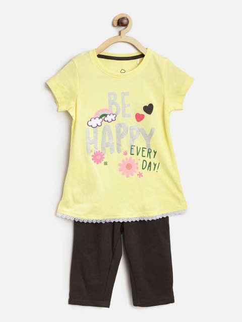 

Sweet Dreams Girls Yellow & Charcoal Grey Printed Night Suit 6174A9