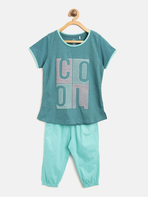 

Sweet Dreams Girls Sea Green Printed Night Suit 6186A9