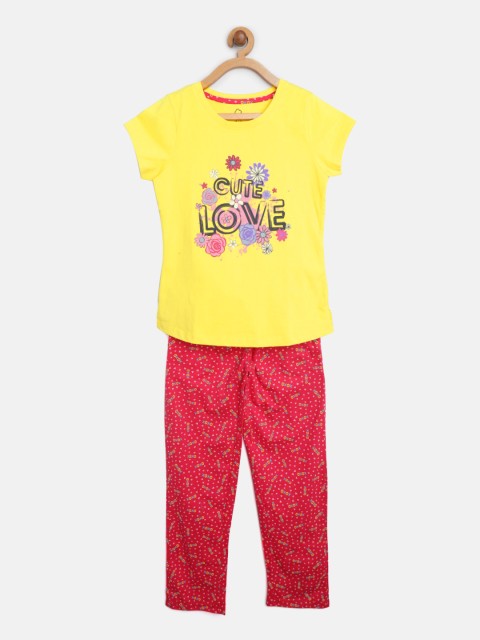 

Sweet Dreams Girls Yellow & Fuchsia Printed Night Suit 6198A9