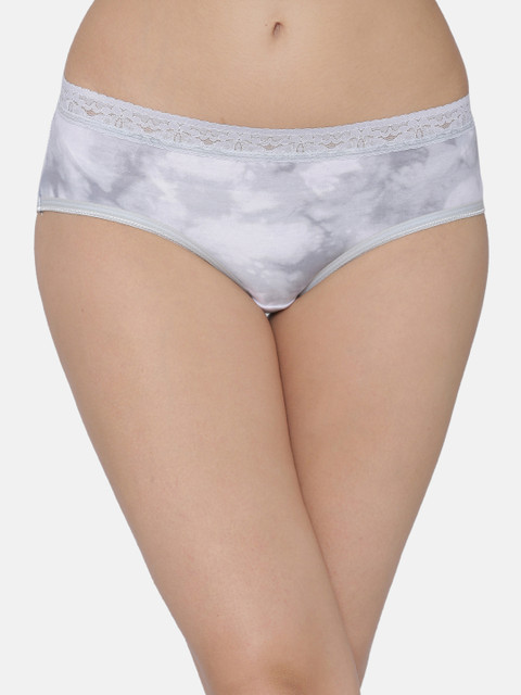 

Clovia Women Grey Printed Hipster Brief PN3163P01XL