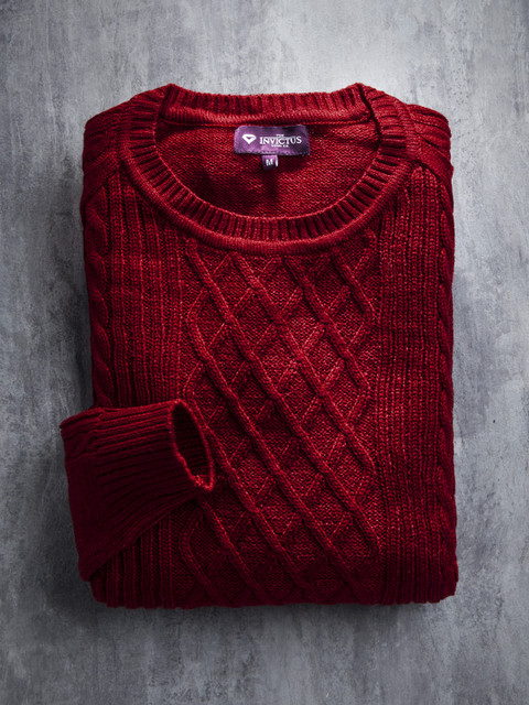 

INVICTUS Maroon Sweater