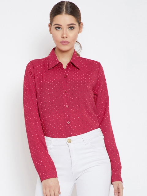 

PURYS Women Magenta & White Regular Fit Printed Casual Shirt