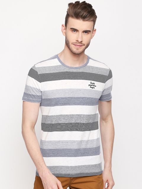

Urban Ranger by pantaloons Men Blue Striped Round Neck T-shirt