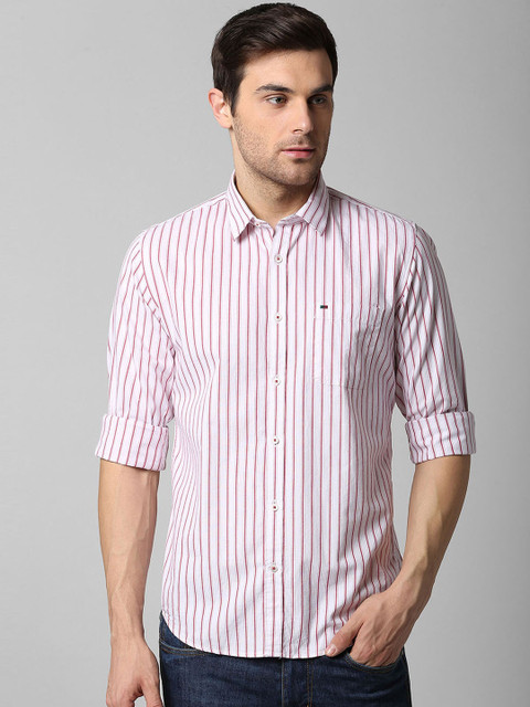

Peter England Casuals Men White & Red Slim Fit Striped Casual Shirt