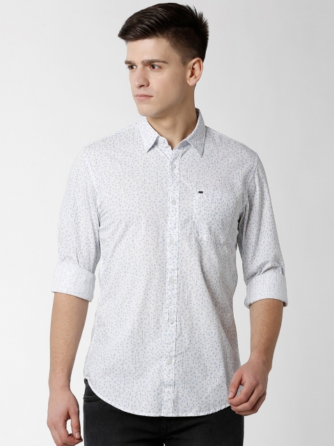 

Peter England Casuals Men White & Blue Slim Fit Printed Casual Shirt