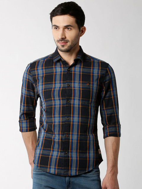 

Peter England Casuals Men Blue & Grey Slim Fit Checked Casual Shirt
