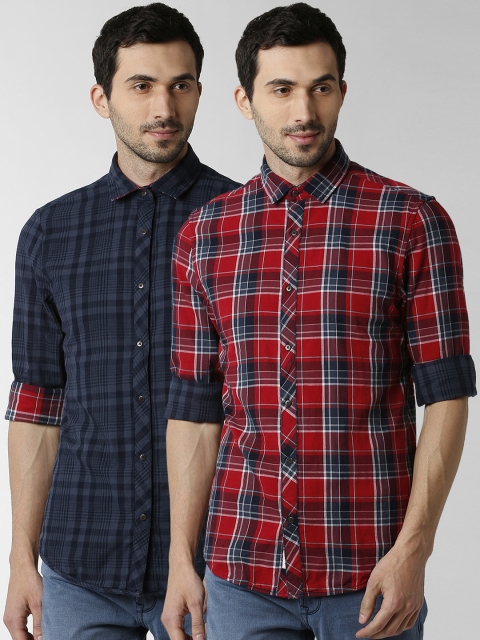 

Peter England Casuals Men Blue & Red Slim Fit Checked Reversible Casual Shirt