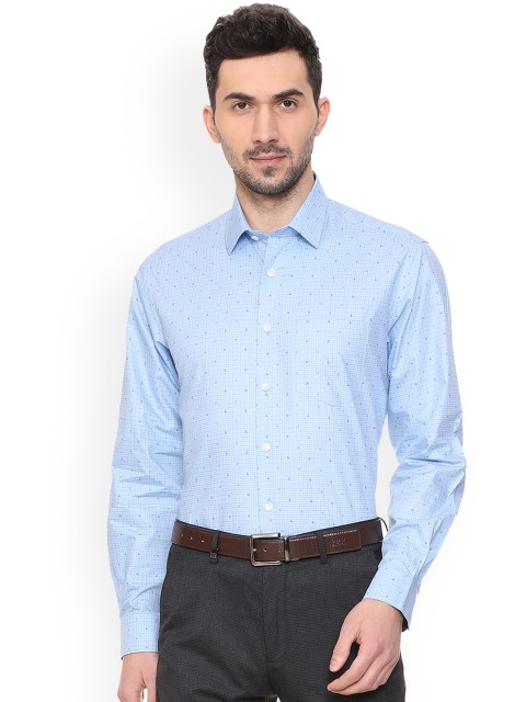 

Louis Philippe Men Blue Slim Fit Checked Casual Shirt
