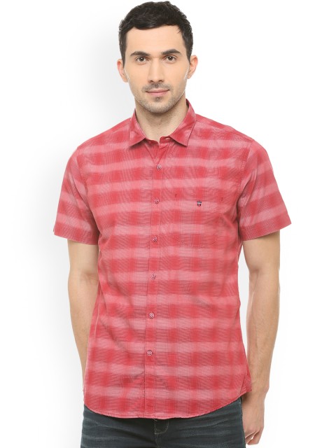 

Louis Philippe Men Red Slim Fit Checked Casual Shirt