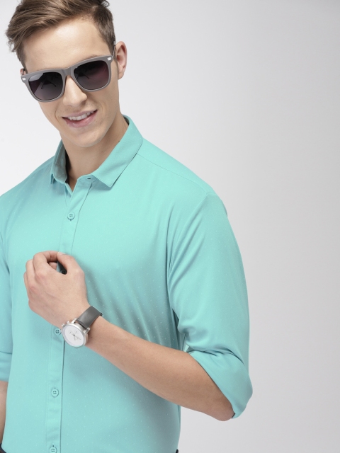 

Mast & Harbour Men Sea Green & White Regular Fit Printed Casual Shirt