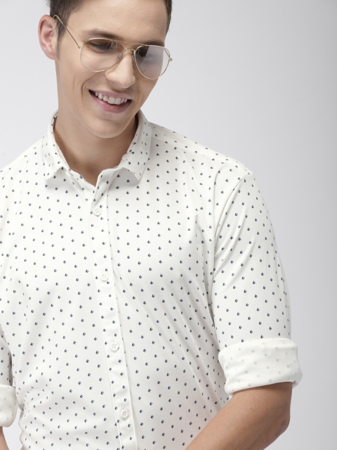 

Mast & Harbour Men Off-White Regular Fit Printed Knitted Casual Shirt