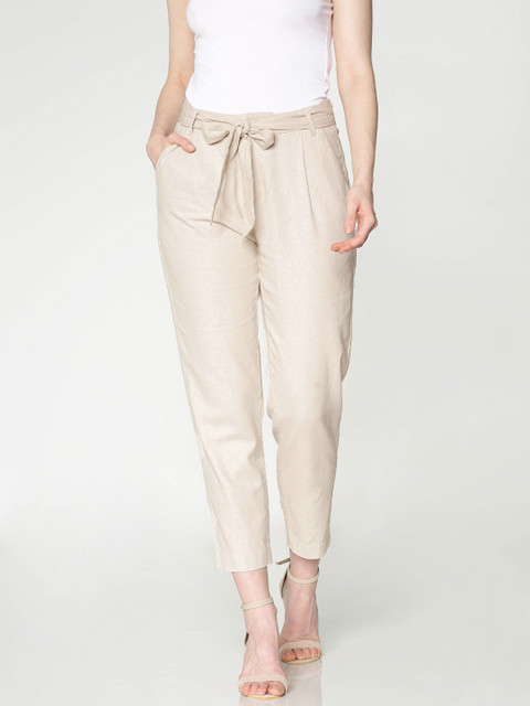 

ONLY Women Beige Regular Fit Solid Peg Cropped Trousers