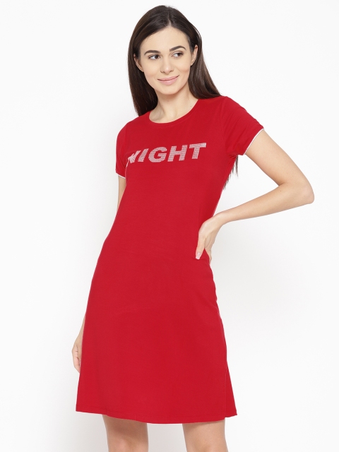 

Sweet Dreams Red Solid Nightdress 2045A9