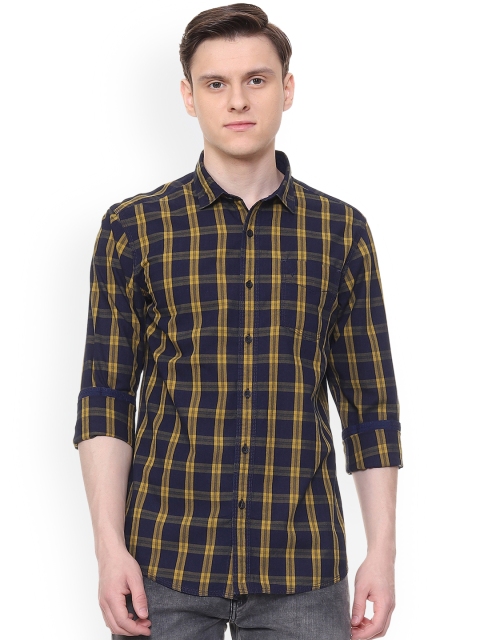 

Solly Jeans Co. Men Navy Blue Regular Fit Checked Casual Shirt