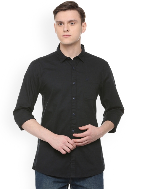 

Solly Jeans Co. Men Black Slim Fit Solid Casual Shirt