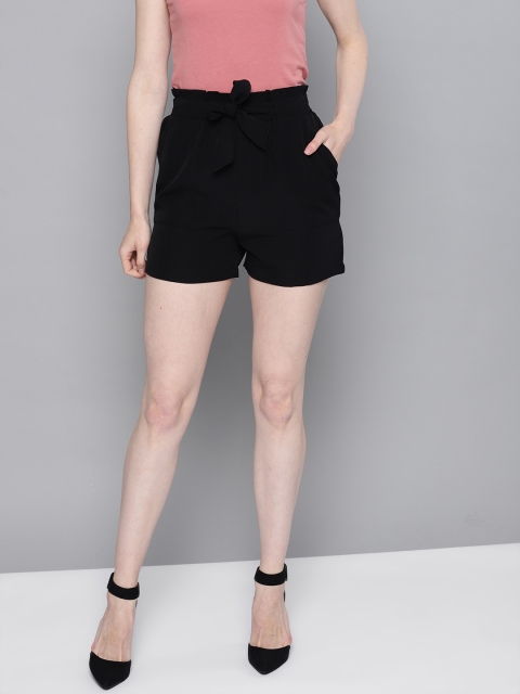 

Trend Arrest Women Black Solid Regular Fit Shorts