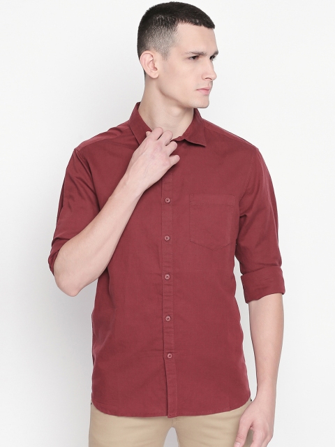 

BYFORD by Pantaloons Men Red Regular Fit Solid Casual Shirt