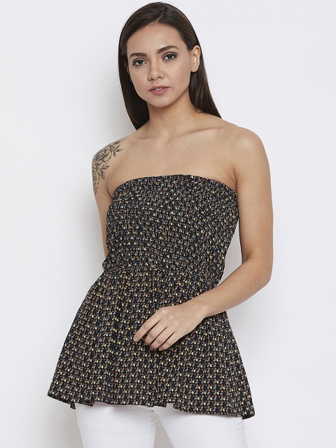 

Ruhaans Women Black Printed Peplum Top