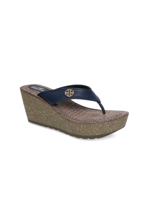 

pelle albero Women Blue Solid Sandals