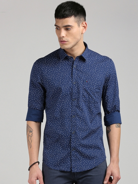 

Peter England Casuals Men Blue Slim Fit Printed Casual Shirt