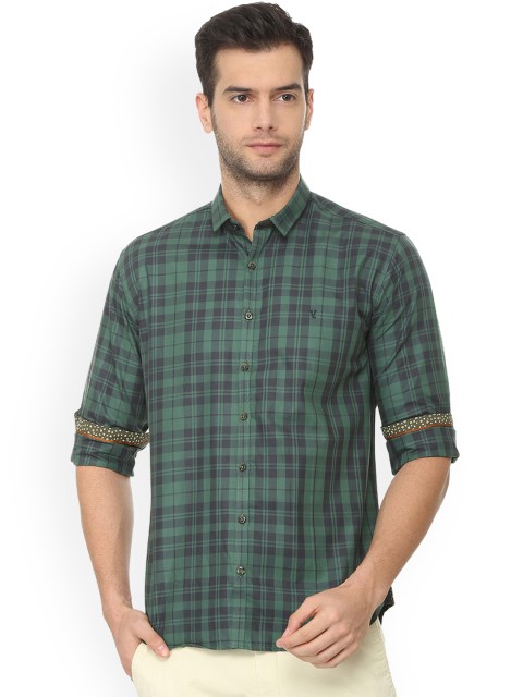 

V Dot Men Green Slim Fit Checked Casual Shirt